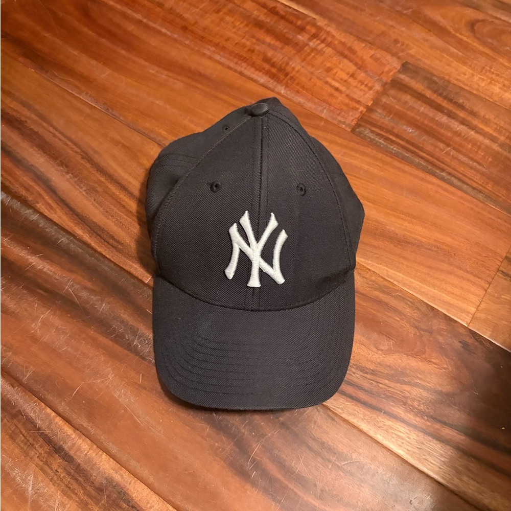 ’47 Brand New York Yankees Black Adjustable Baseball Cap Hat MLB (A3)